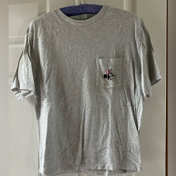 Women’s short sleeve gray T-shirt with pocket decor on front and back - Picture 2 of 5